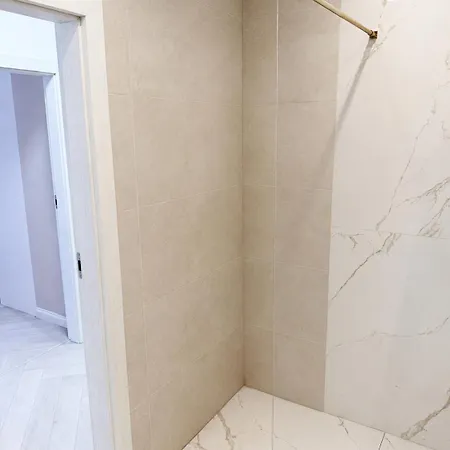 Aviator Premium Bartodzieje - 64m2, Taras 28m2, Garaz Podziemny, Swiatlowod Wi-fi *